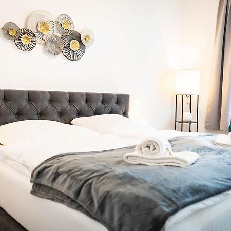 Apartmento Blue Magdeburg - Zentral - Wifi - Netflix Dış mekan fotoğraf