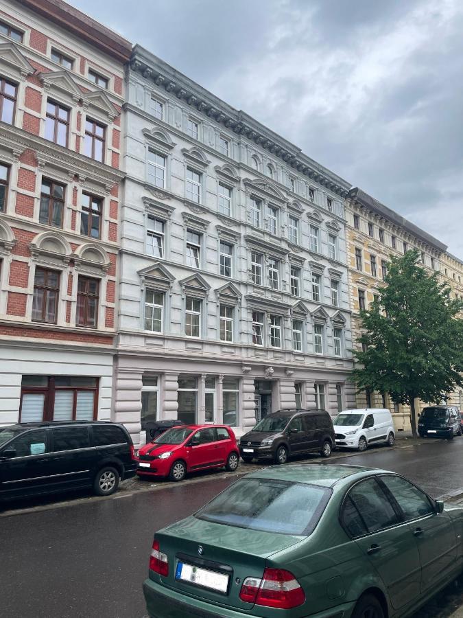 Apartmento Blue Magdeburg - Zentral - Wifi - Netflix Dış mekan fotoğraf